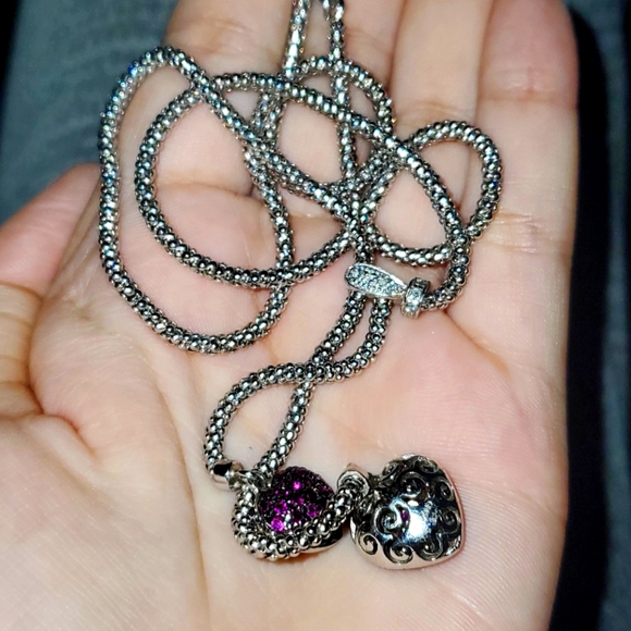 This is a necklaces from kay jewelry - Picture 4 of 4